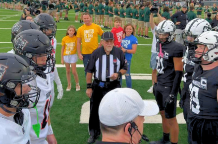 Coin toss at a football game